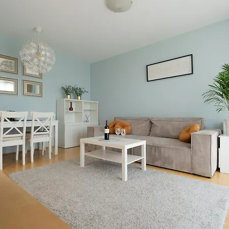 Nutmeg With Parking Wola Appartement *